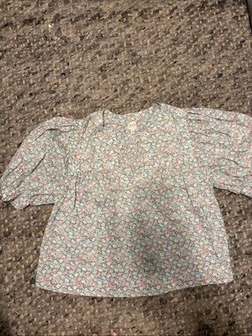 La Vie Light Blue Floral Puff-Sleeve Top